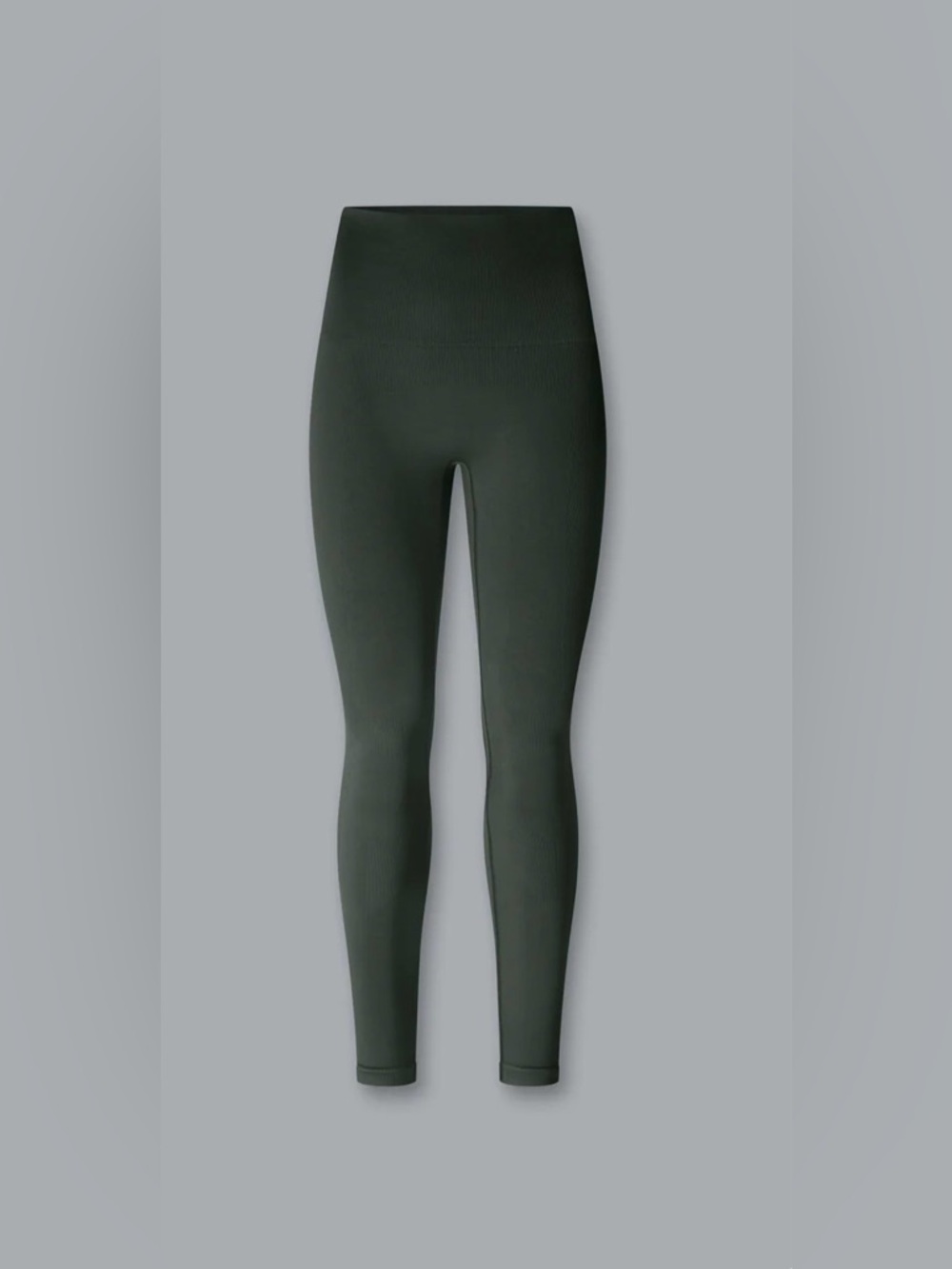 LNDR - High-Waist Seamless Chisel 7/8 Legging in Olive Green - Small-Meduim